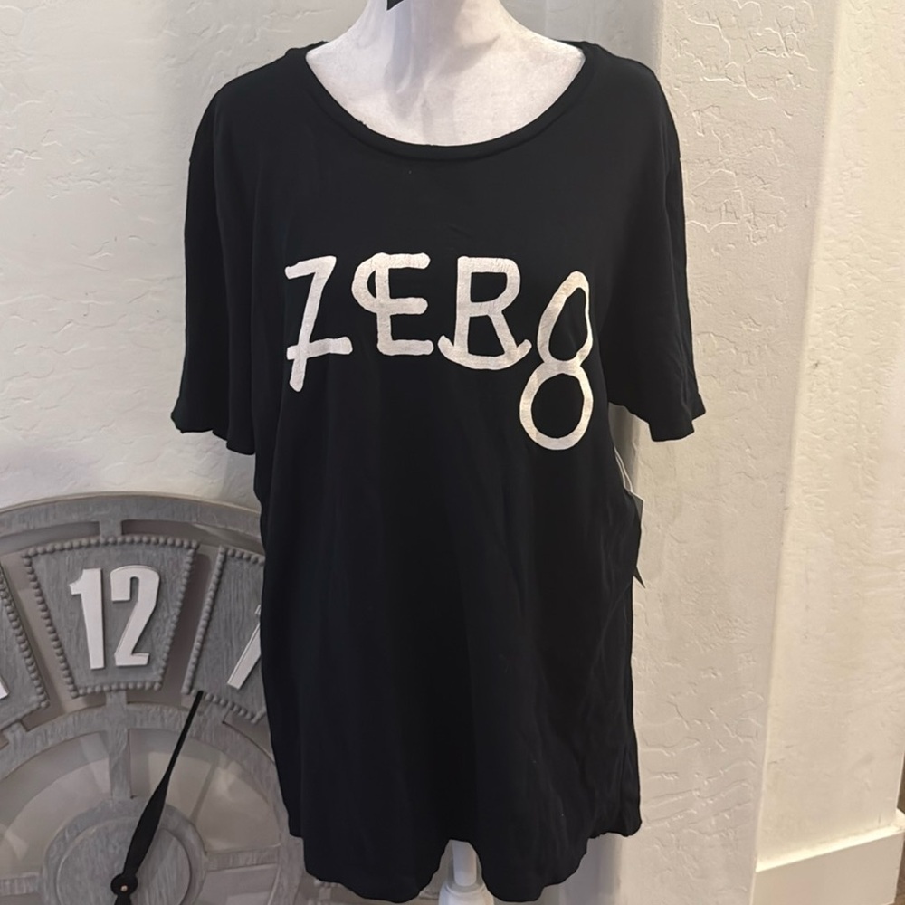 FRAME DENIM | ✨NEW✨ Black Tee with White Lettering